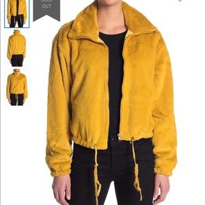 Faux fur cropped jacket yellow gold Size XS